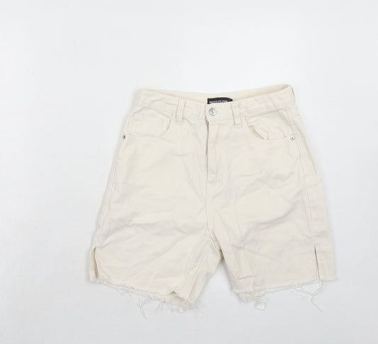 PRETTYLITTLETHING Womens Ivory Cotton Boyfriend Shorts Size 6 Regular Zip - Frayed Hem