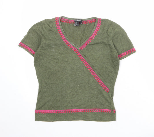 NY Based Womens Green Linen Basic T-Shirt Size S V-Neck