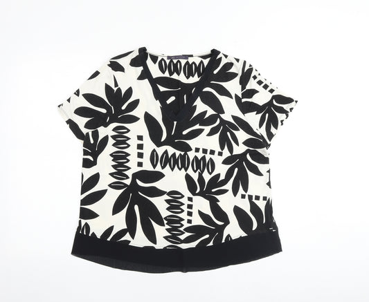 Marks and Spencer Womens Black Geometric Viscose Basic T-Shirt Size 16 V-Neck
