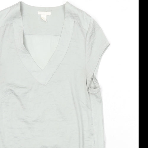 H&M Womens Green Polyester Basic T-Shirt Size 10 V-Neck