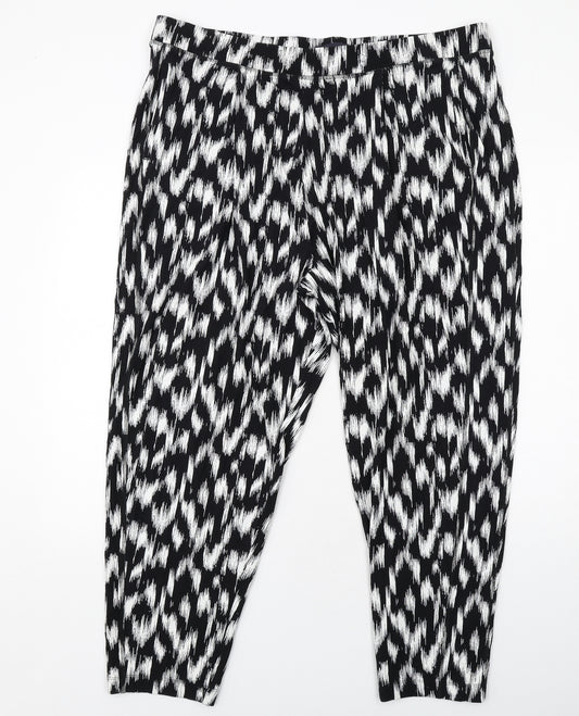 Marks and Spencer Womens Black Geometric Viscose Capri Trousers Size 22 Regular