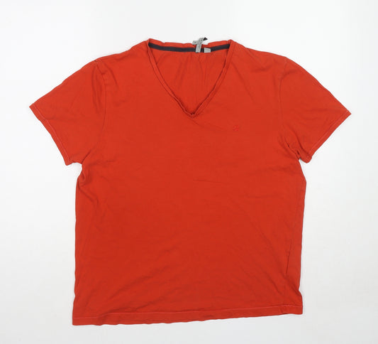 Ted Baker Mens Red Cotton T-Shirt Size L V-Neck - Label size 5