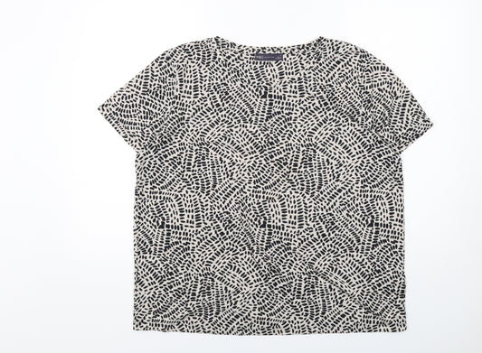 Marks and Spencer Womens Ivory Geometric Polyester Basic T-Shirt Size 16 Round Neck