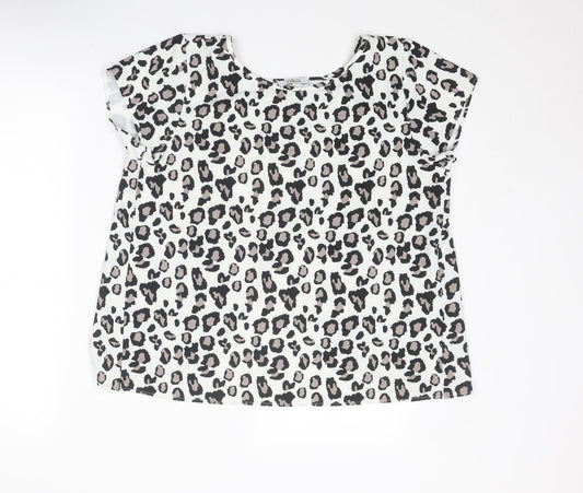Tilbea Womens White Animal Print Polyester Basic T-Shirt Size M Round Neck - Leopard Print