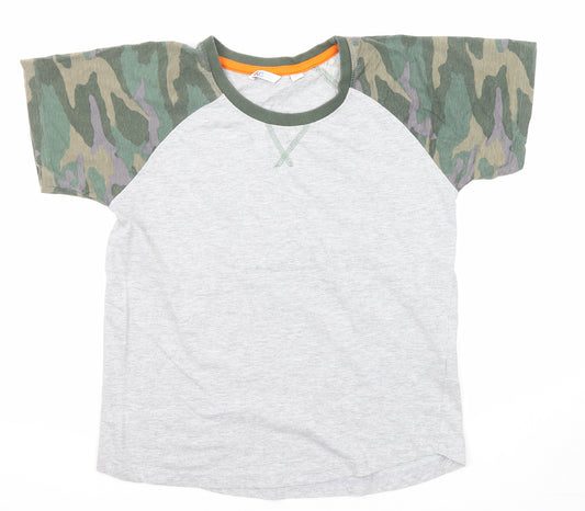 Kids Division Boys Grey Camouflage Cotton Basic T-Shirt Size 13 Years Round Neck Pullover