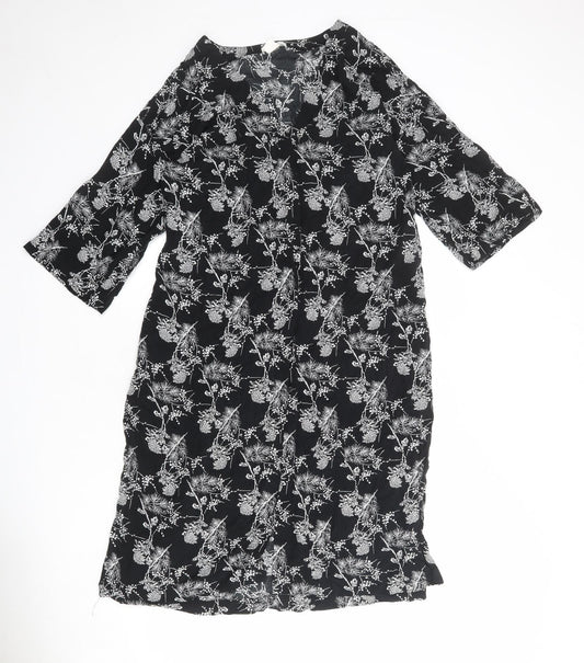 H&M Womens Black Geometric Polyester A-Line Size S V-Neck Button