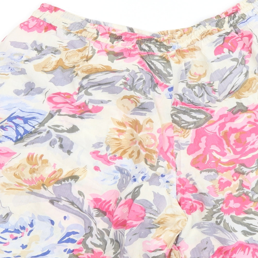 Influence Womens Multicoloured Floral Viscose Basic Shorts Size 12 L8 in Regular Button