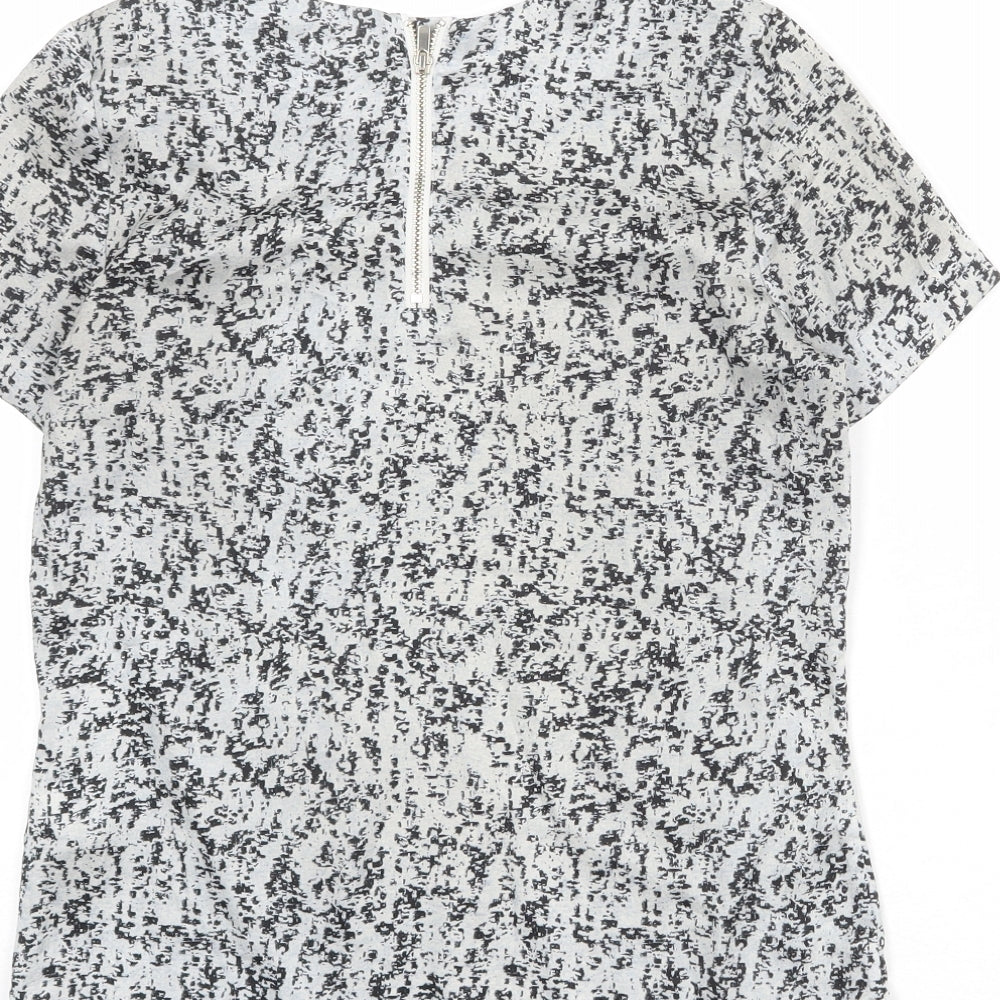 H&M Womens Grey Geometric Polyester Basic T-Shirt Size 8 Round Neck