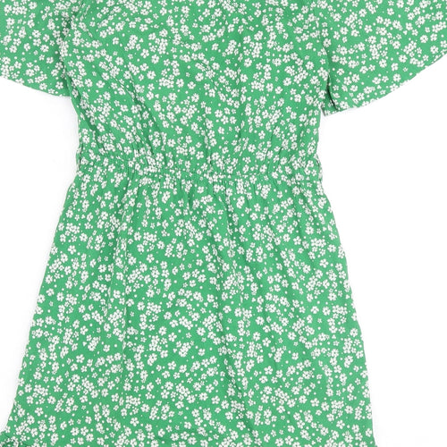 New Look Womens Green Floral Viscose A-Line Size 8 V-Neck Pullover