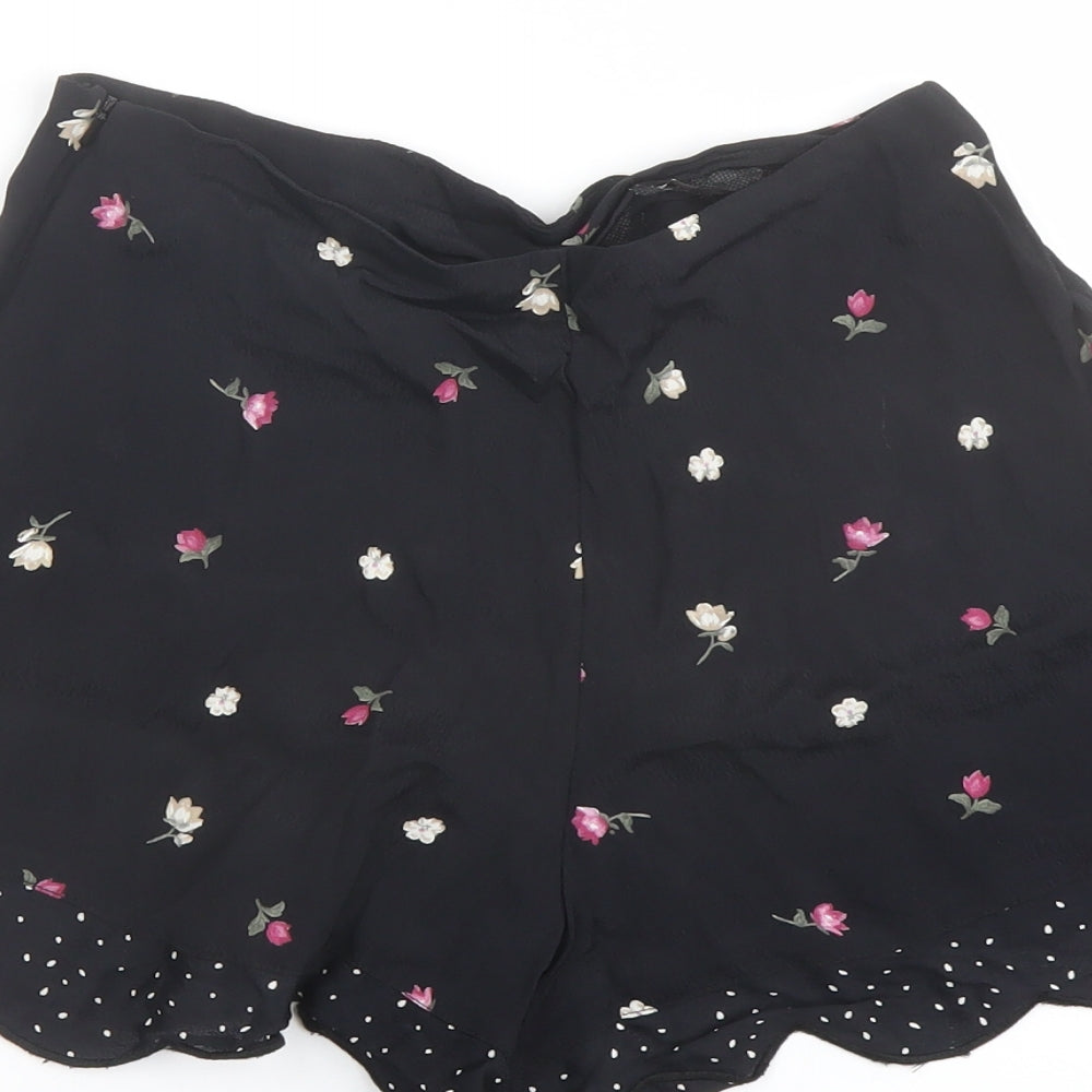 New Look Womens Black Floral Viscose Hot Pants Shorts Size 8 L3 in Regular Zip