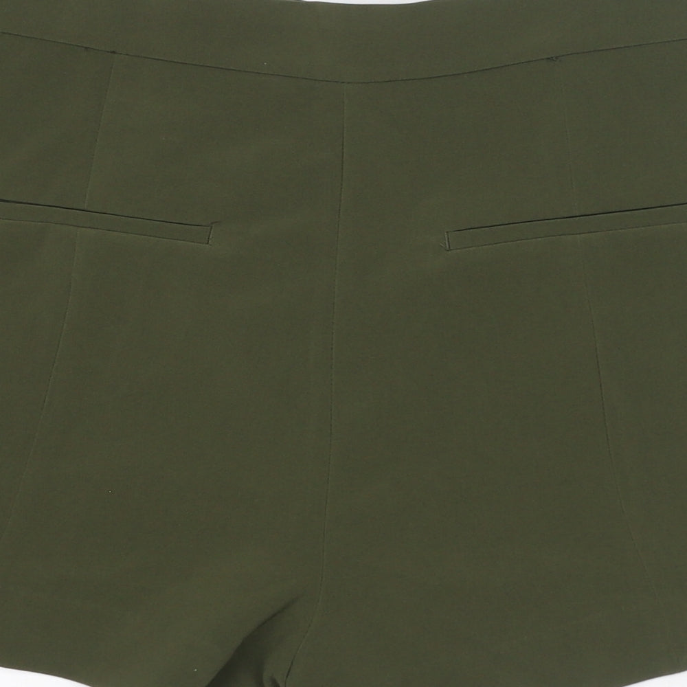 H&M Womens Green Polyester Basic Shorts Size 8 L15 in Regular Zip