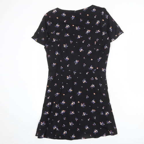 Divided by H&M Womens Black Floral Viscose A-Line Size 12 V-Neck Button