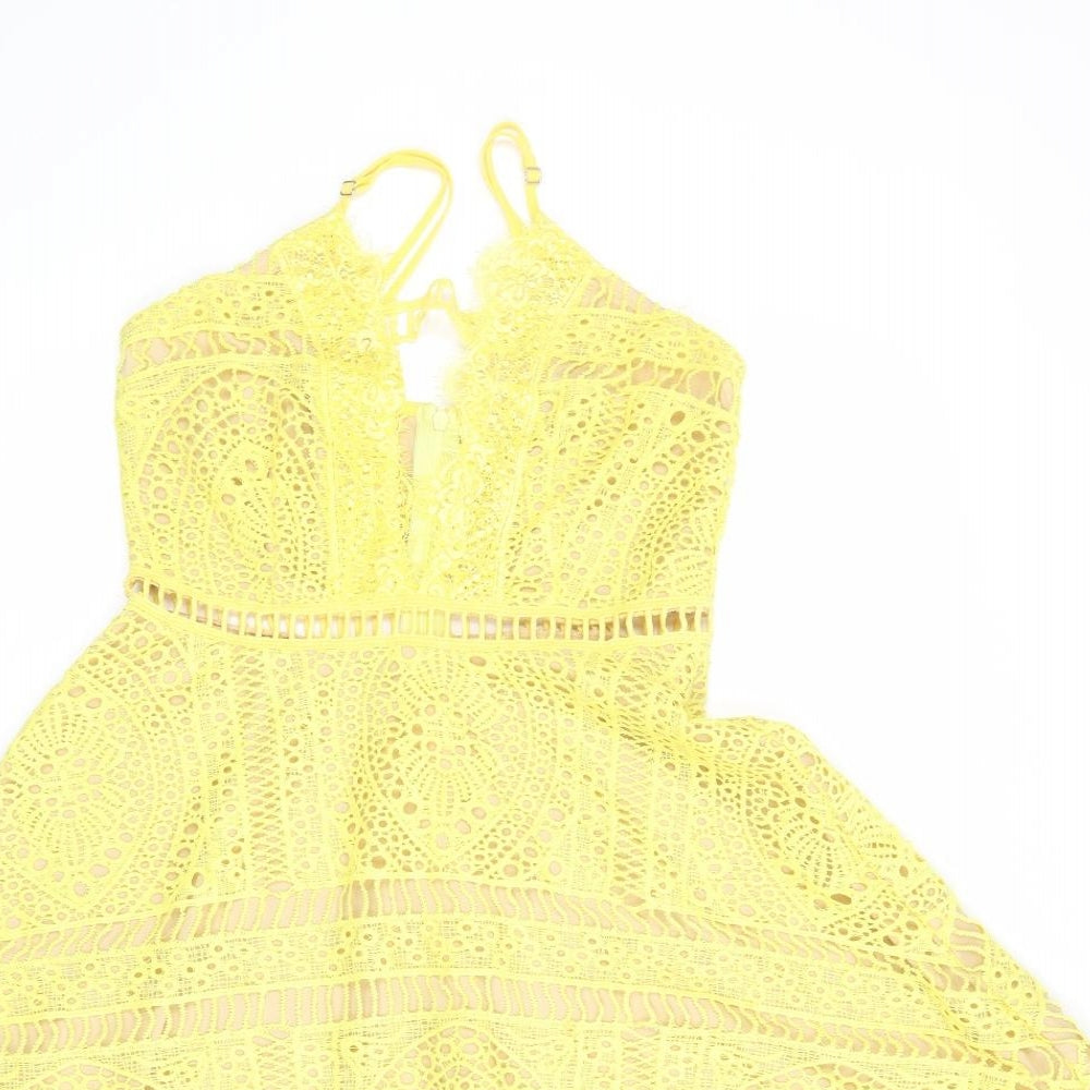 PRETTYLITTLETHING Womens Yellow Geometric Polyester Fit & Flare Size 8 V-Neck Zip