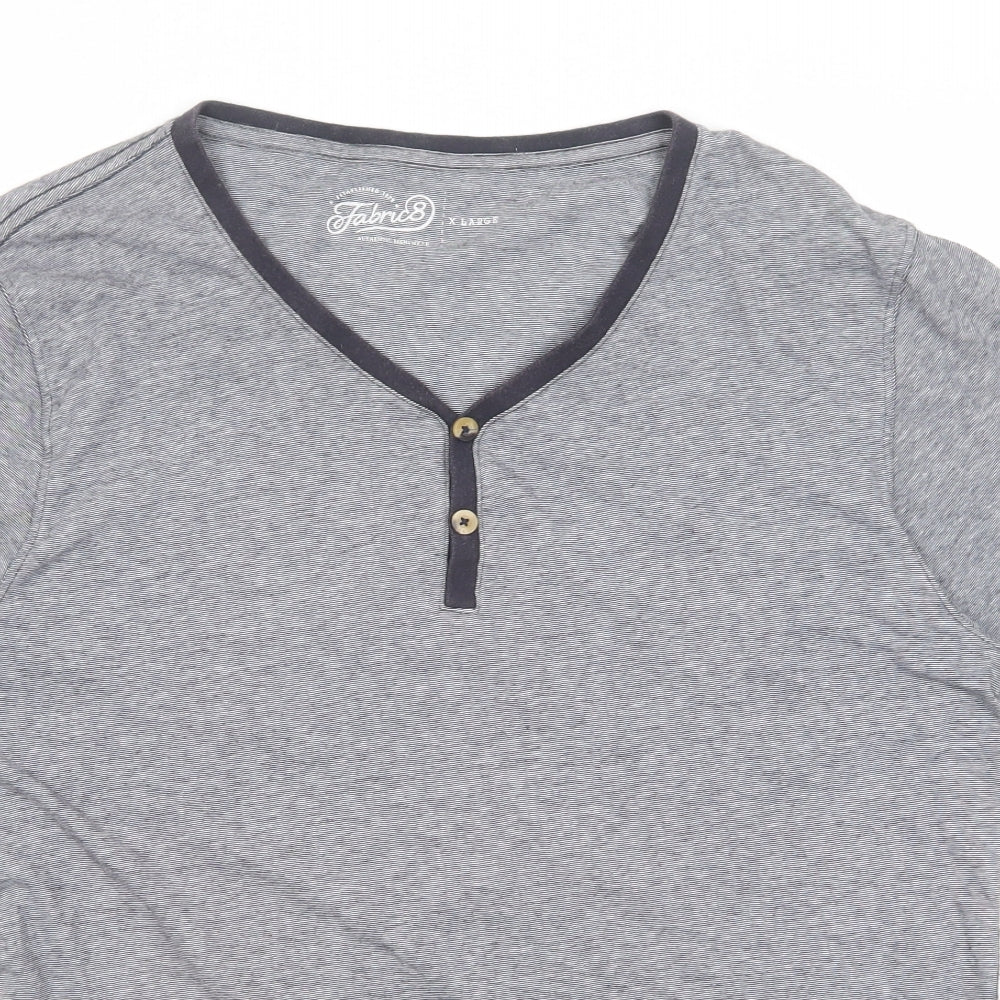 Fabric8 Mens Grey Cotton T-Shirt Size XL V-Neck