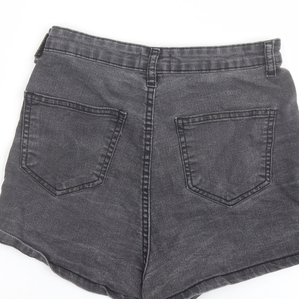 PRETTYLITTLETHING Womens Grey Cotton Hot Pants Shorts Size 6 L3 in Regular Button