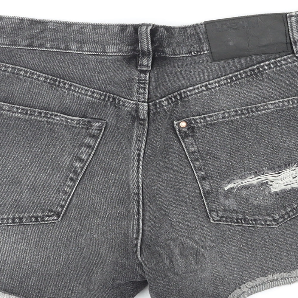 H&M Womens Grey Cotton Boyfriend Shorts Size 8 L4 in Regular Button - Distressed Raw Hems