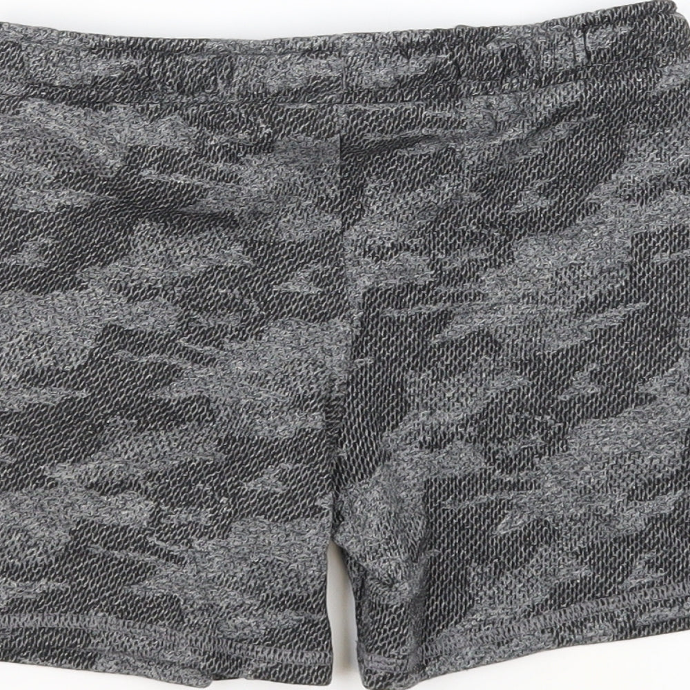 Marks and Spencer Boys Grey Camouflage Cotton Sweat Shorts Size 5-6 Years Regular Drawstring - Waist 24 Inches