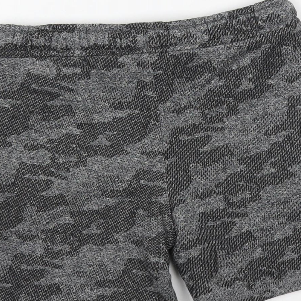 Marks and Spencer Boys Grey Camouflage Cotton Sweat Shorts Size 5-6 Years Regular Drawstring - Pockets