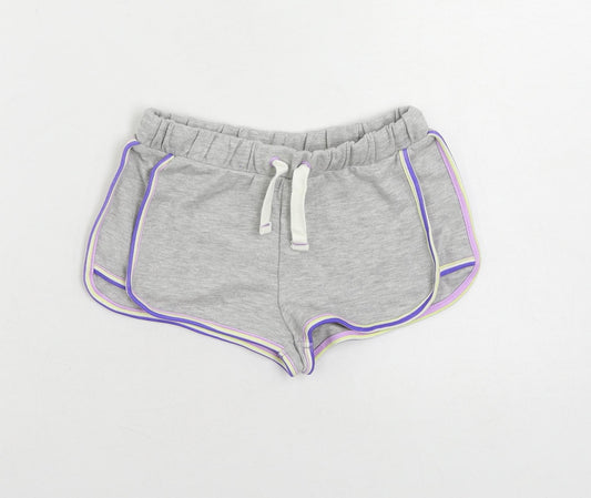 Marks and Spencer Girls Grey Cotton Sweat Shorts Size 6-7 Years Regular Drawstring - Contrasting Trim