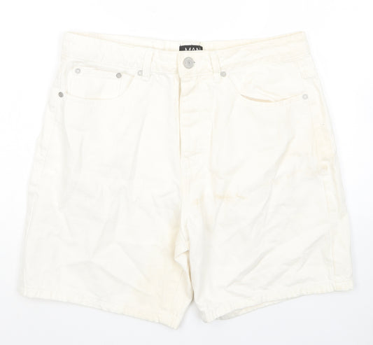 Boohoo Mens Ivory Cotton Bermuda Shorts Size 32 in L8 in Regular Zip