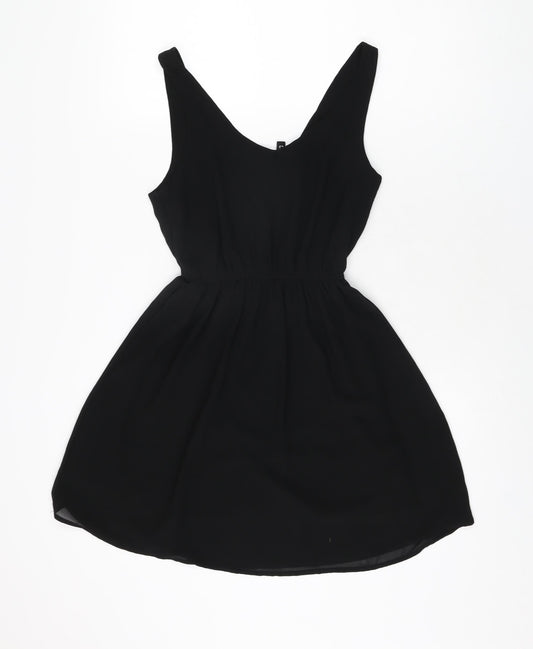 H&M Womens Black Polyester Skater Dress Size 6 V-Neck Pullover