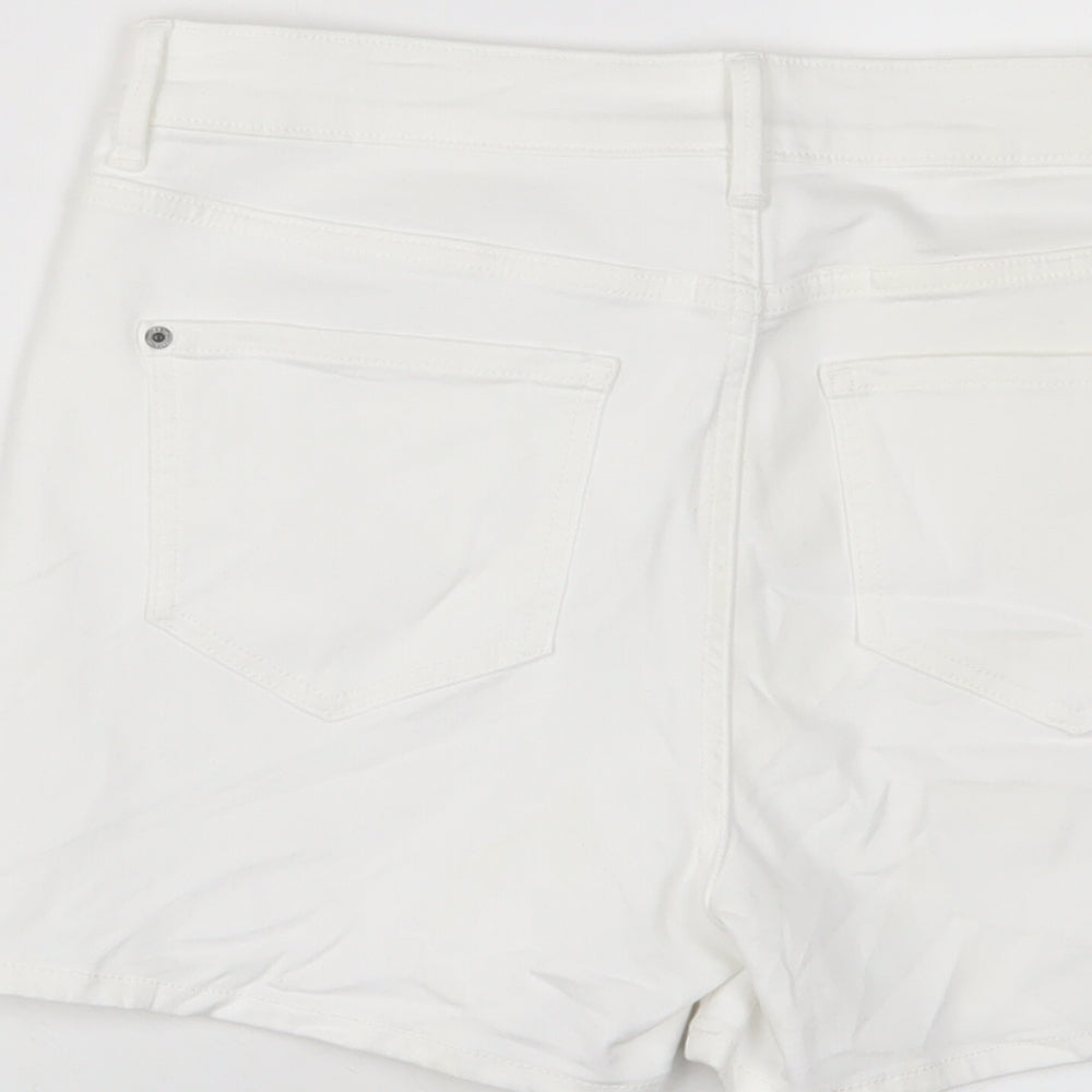 Marks and Spencer Womens White Cotton Basic Shorts Size 10 L3 in Regular Zip