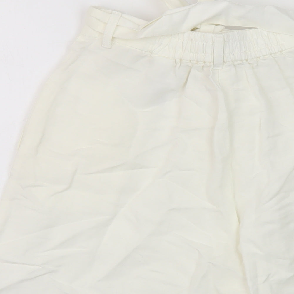 Marks and Spencer Womens Ivory Linen Paperbag Shorts Size 6 L10 in Regular Button