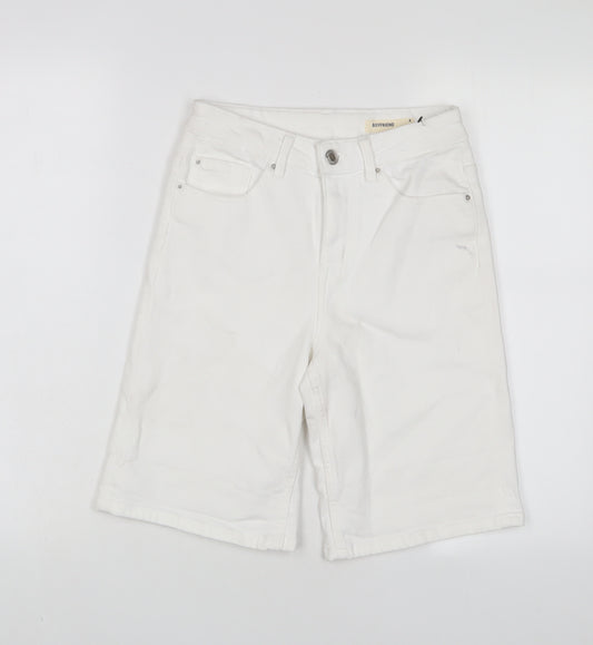 Marks and Spencer Womens White Cotton Boyfriend Shorts Size 6 L10 in Regular Zip