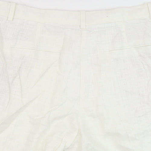 Marks and Spencer Womens White Linen Chino Shorts Size 14 L8 in Regular Button