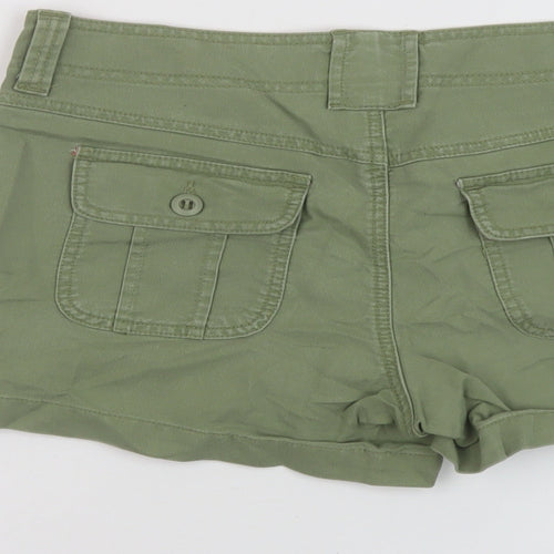 Old Navy Womens Green Cotton Hot Pants Shorts Size 6 L3 in Regular Button