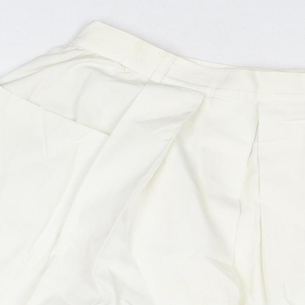 Debenhams Womens White Polyester A-Line Skirt Size 18 Zip - Pockets