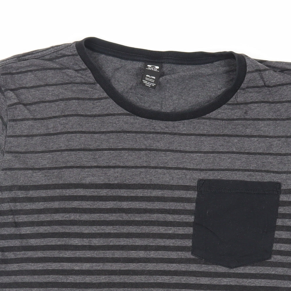 Oakley Mens Grey Striped Cotton T-Shirt Size M Crew Neck