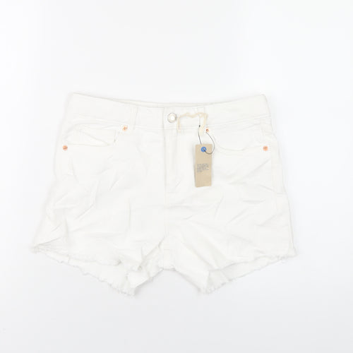 Marks and Spencer Womens White Cotton Cut-Off Shorts Size 6 L4 in Regular Zip