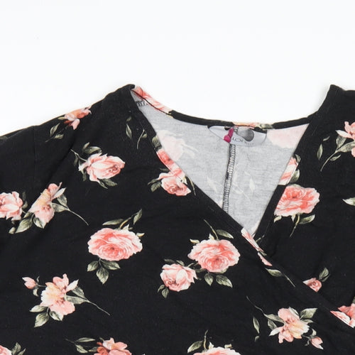 Yours Womens Black Floral Viscose Basic T-Shirt Size 24 V-Neck