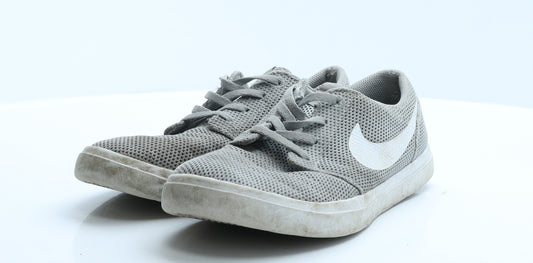 Nike Womens Grey  Polyester Trainer  7 EUR 41