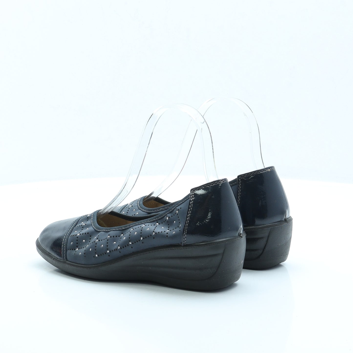 Shoe Tree Womens Black Faux Leather Court Heel UK 4