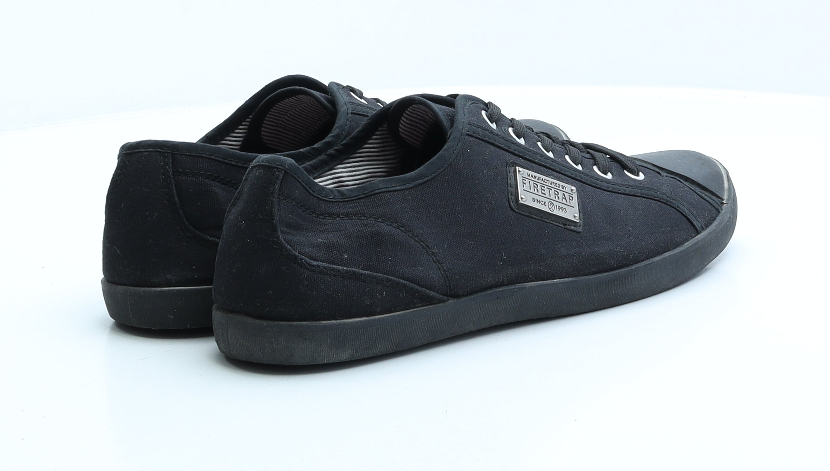 Firetrap plimsolls outlet