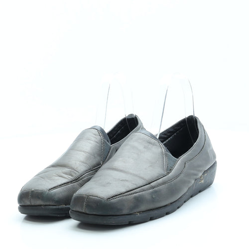 Preworn Womens Silver Faux Leather Loafer Flat UK 3 EUR 36
