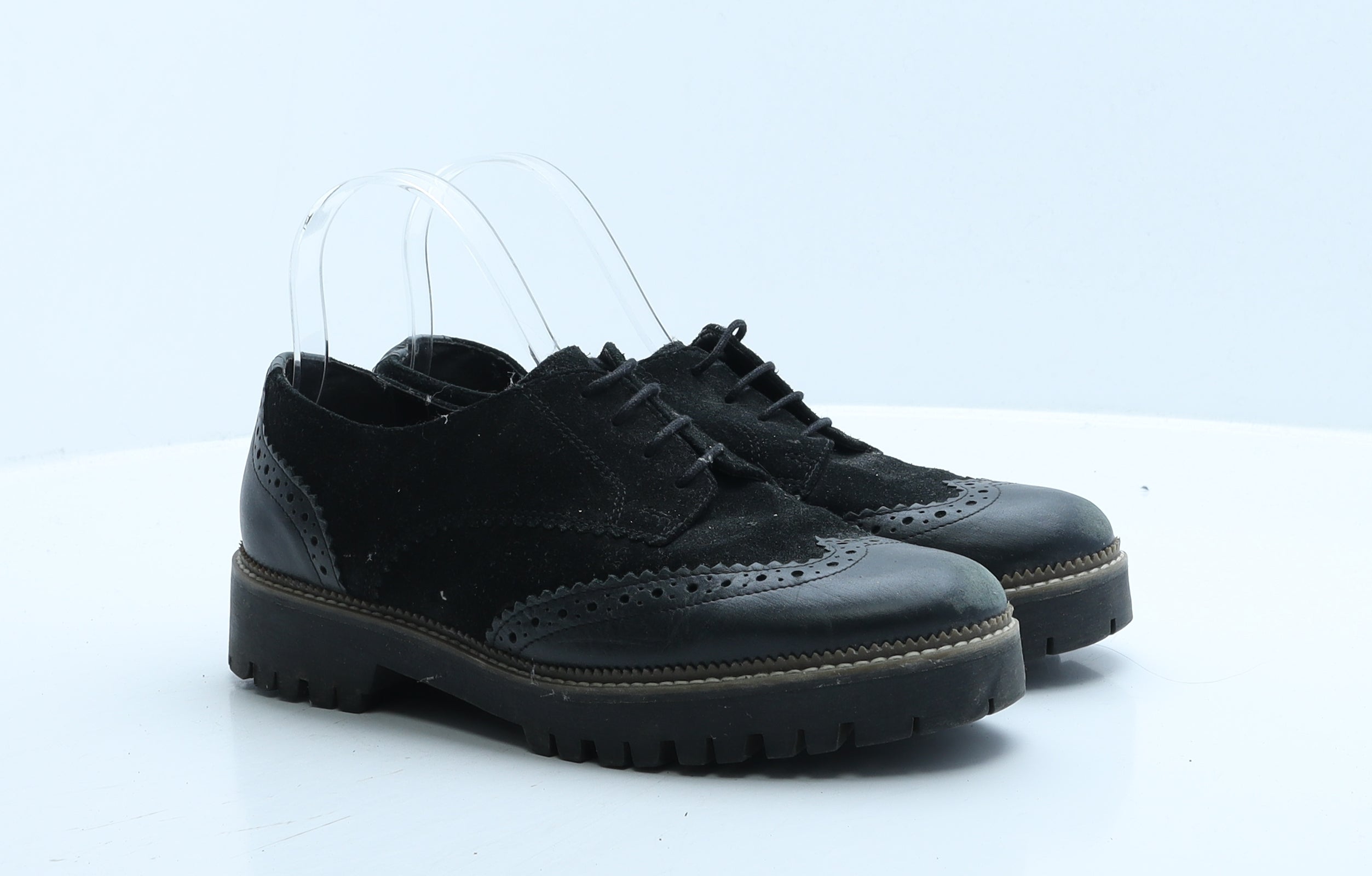 Tu brogues sale