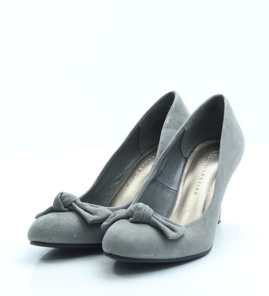Marks and Spencer Womens Grey Suede Court Heel UK 3