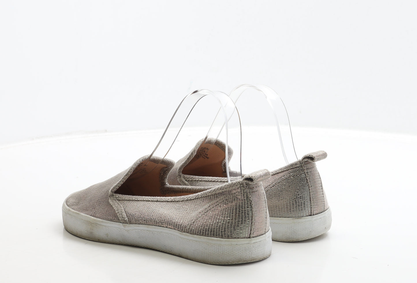 H&M Womens Silver Geometric Polyester Loafer Flat UK 6 39 - Estimated UK Size 6