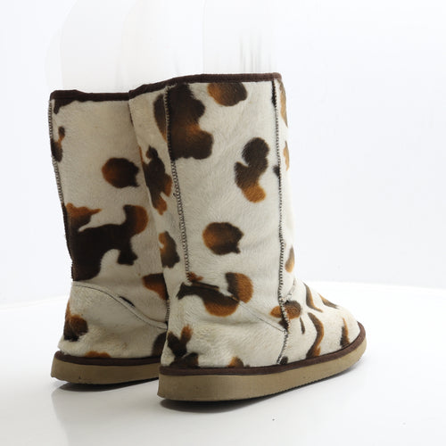 Preworn Womens Beige Animal Print Polyester Shearling Style Boot UK 6 - Cow Print