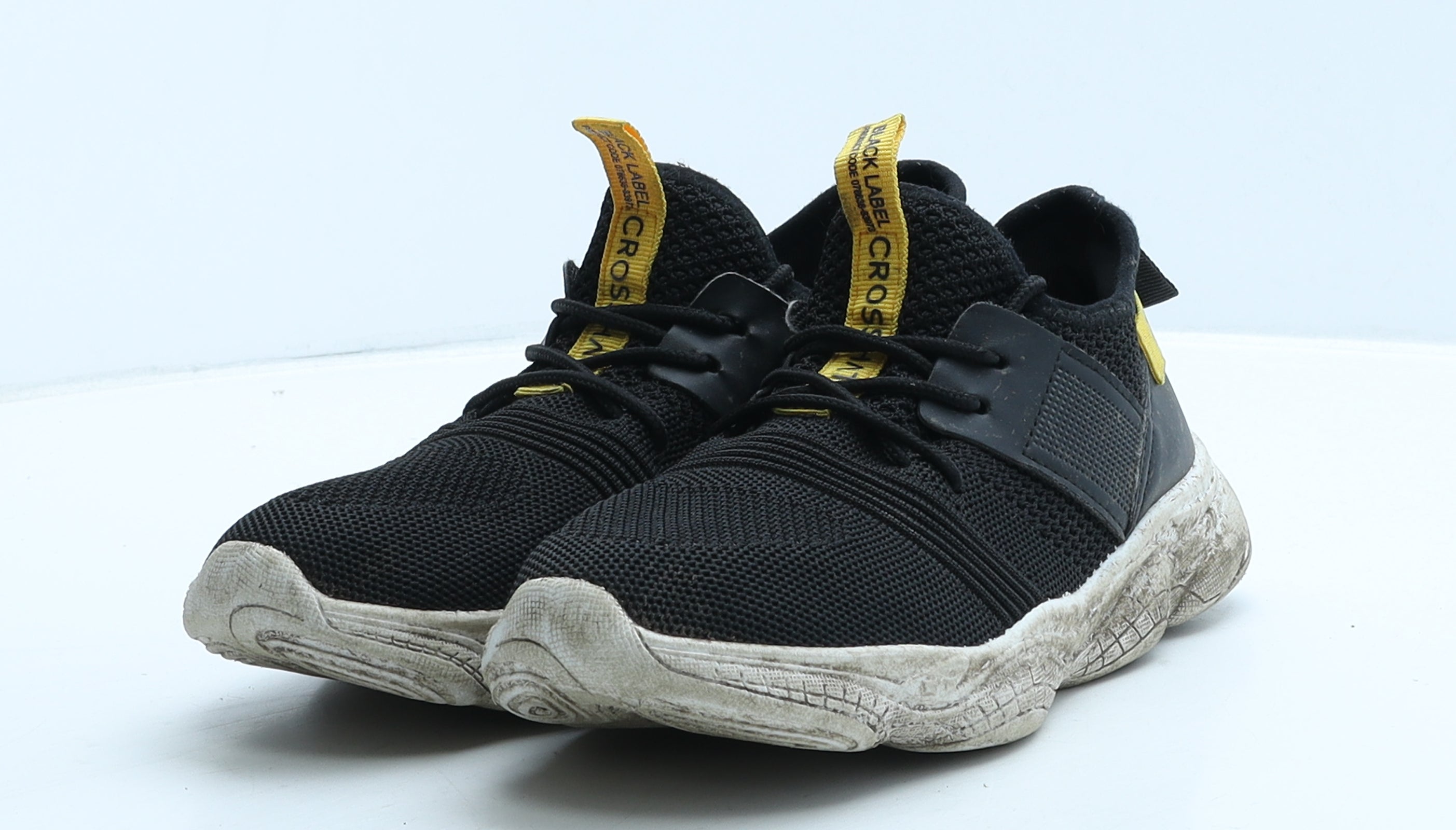 Crosshatch trainers cheap black label