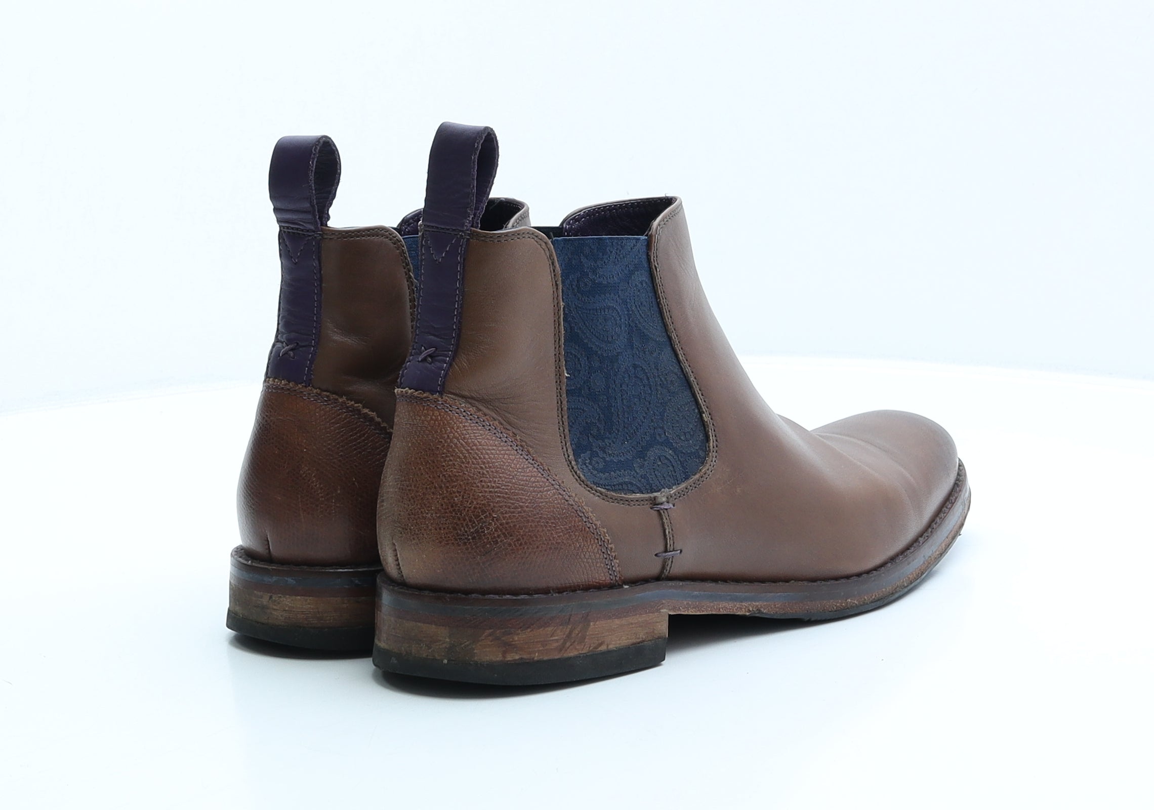 Ted baker camroon chelsea boots online