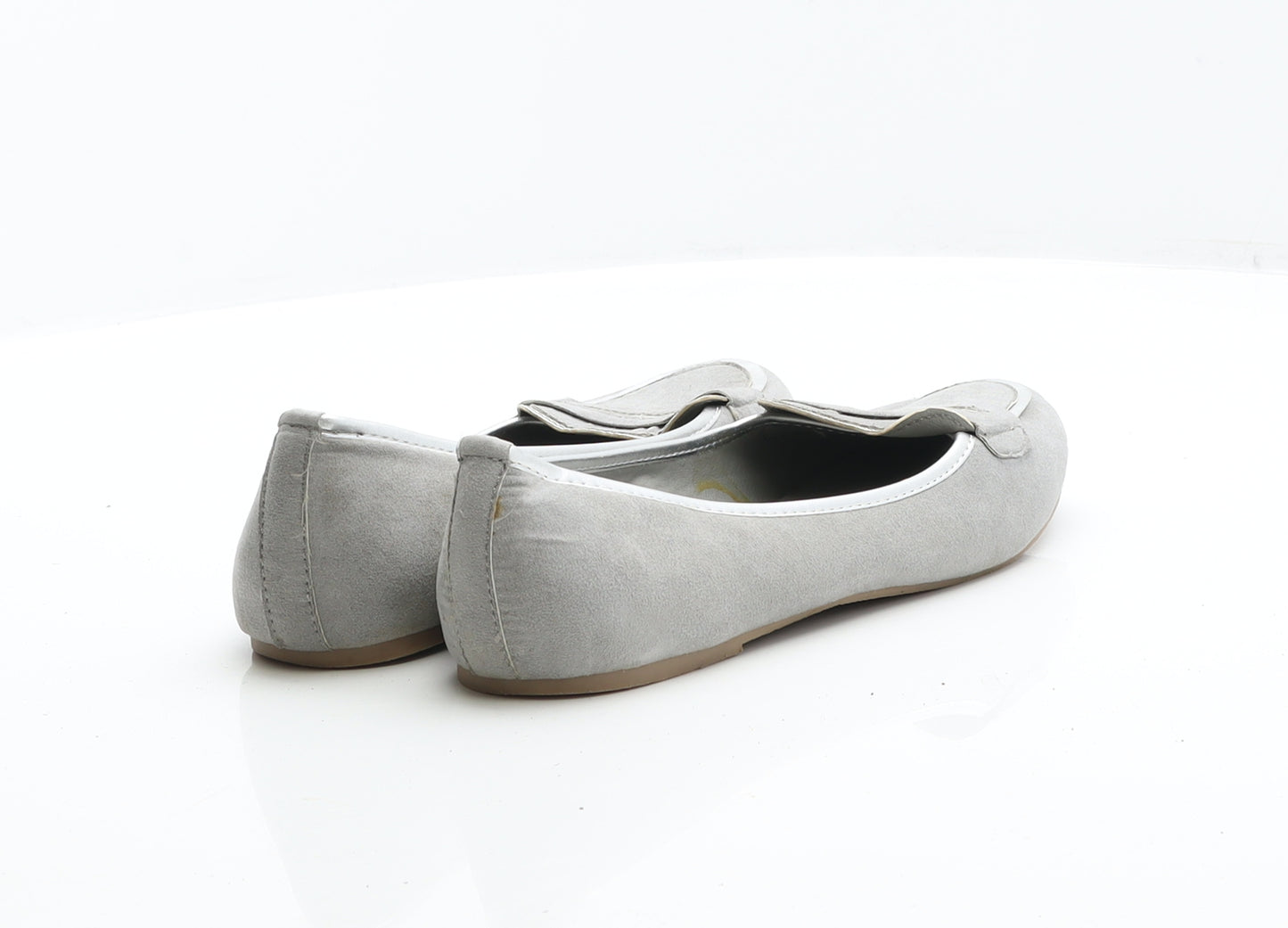 Sole Diva Womens Grey Suede Ballet Flat UK 6