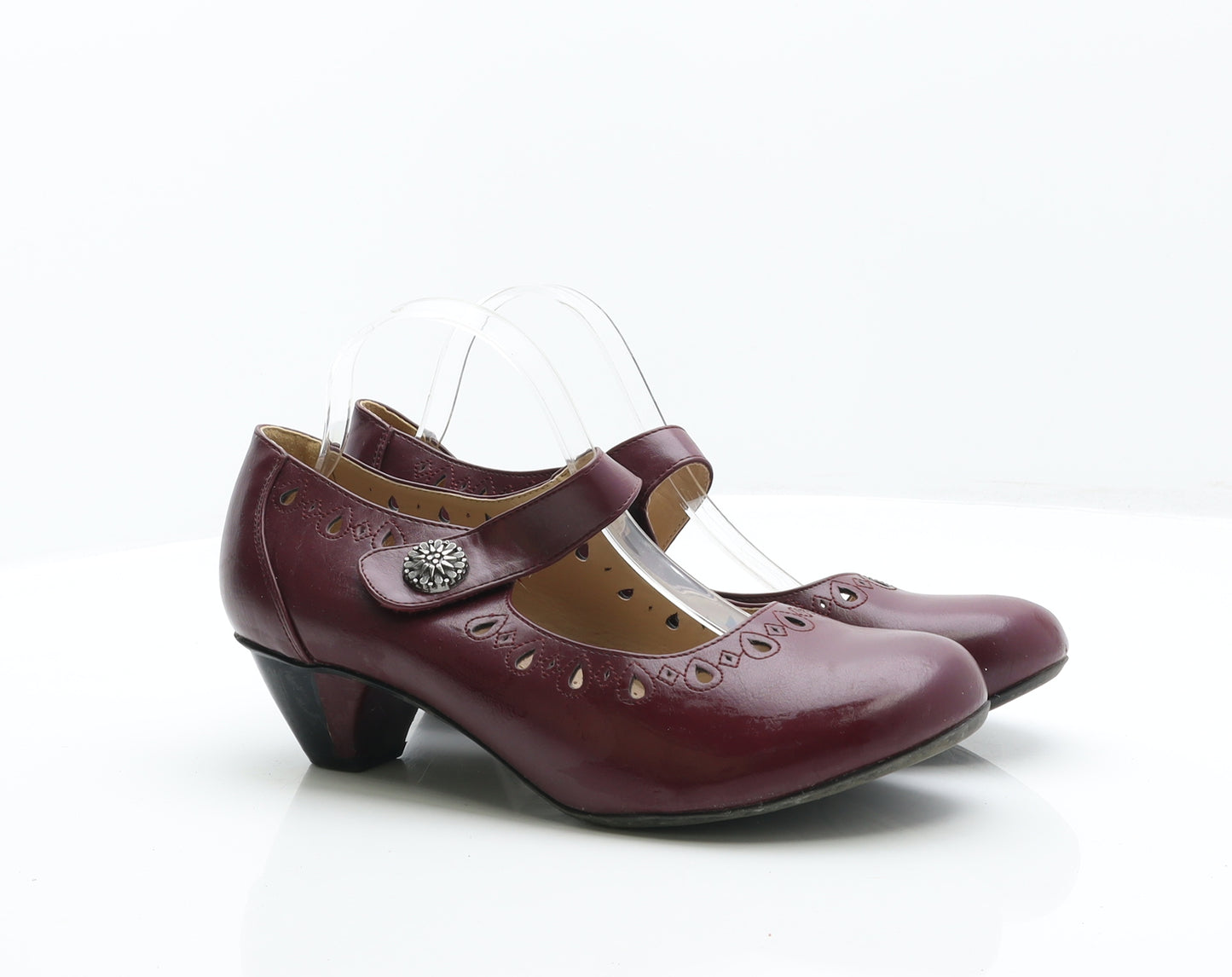 Caravelle Womens Purple Leather Court Heel UK 9 - Extra Wide Fit
