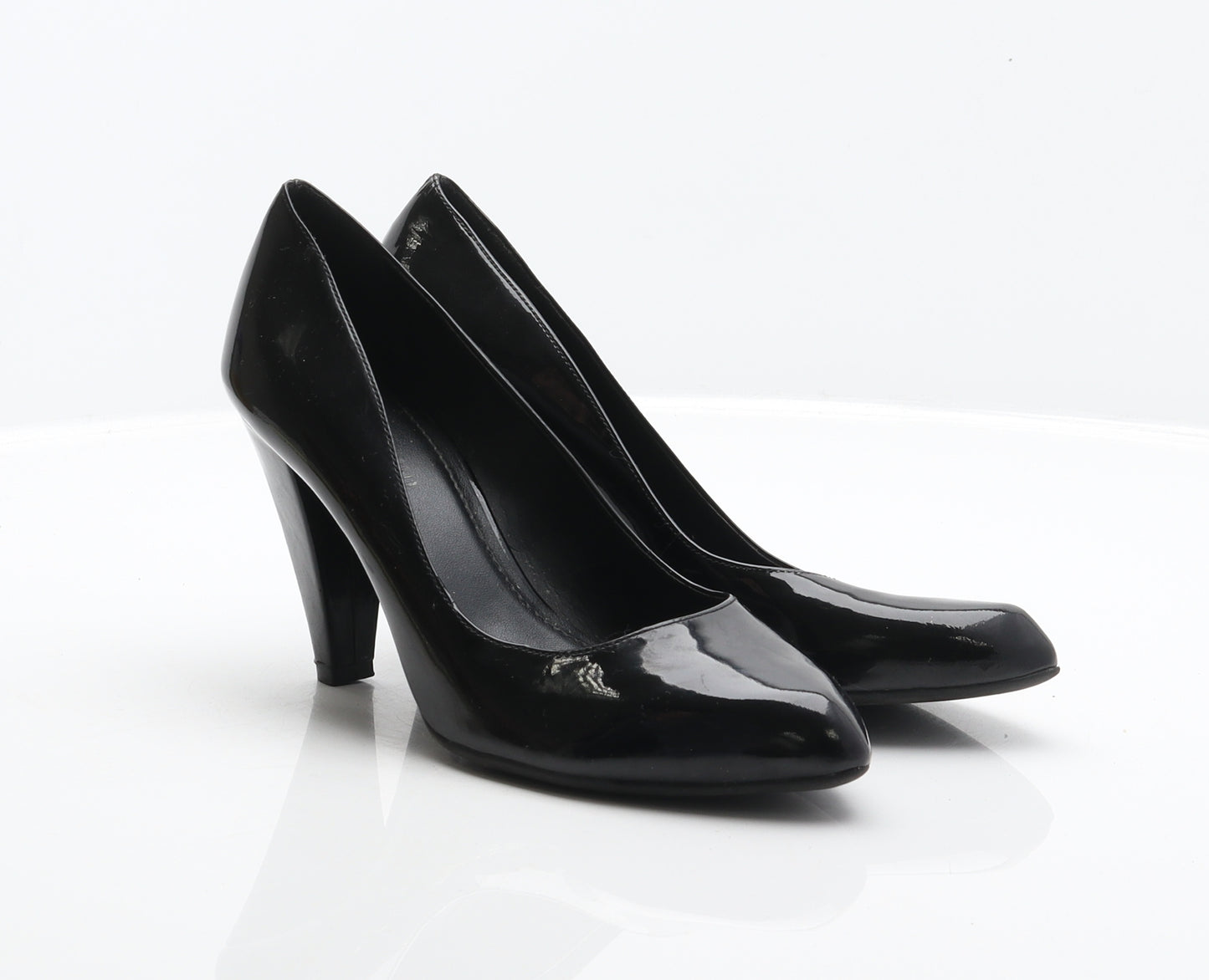 Gianni Bini Womens Black Patent Leather Court Heel UK 7