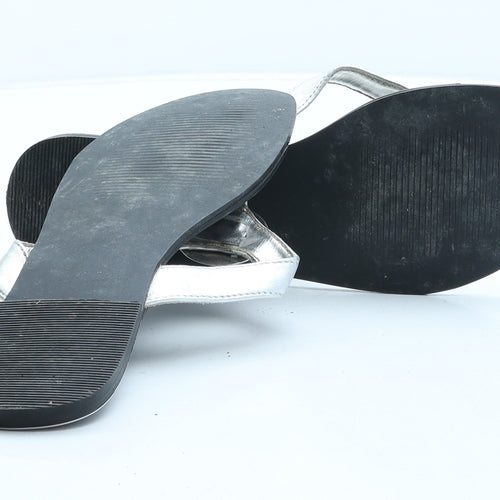 dne Womens Silver Synthetic Thong Sandal UK 6 39