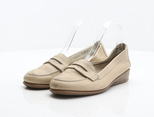 Medicus Womens Beige Leather Loafer Casual UK 5.5