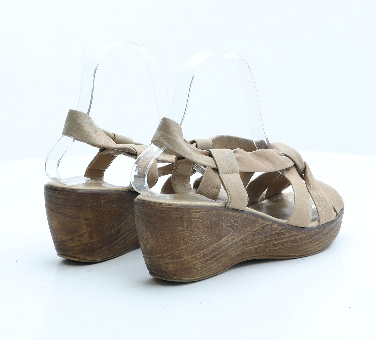 Preworn Womens Beige Synthetic Strappy Sandal UK 6 39